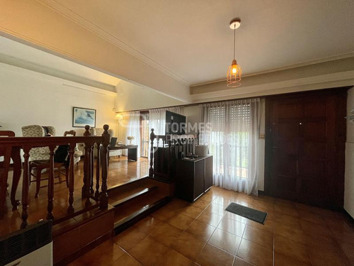 Casa En Venta 4 Ambientes Con Garage ~ Barrio San Carlos Mar Del Plata