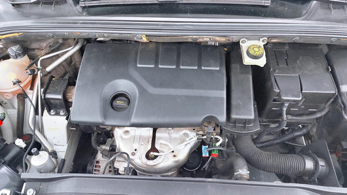 Imagen 21 de 22 de Peugeot 308 1.6 Allure