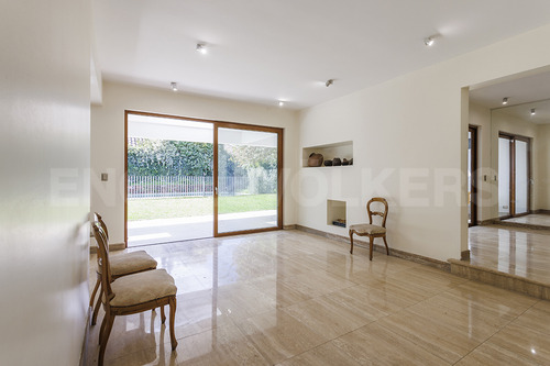 Venta Casa Mediterránea/resguardada