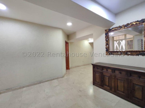 Apartamento En Venta Urb San Isidro Suites 23-1894 Apd