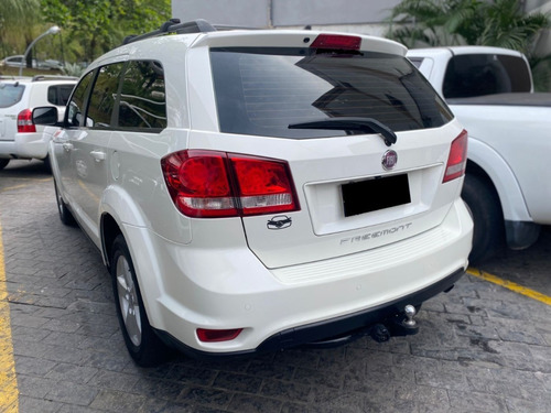 Imagem 10 de 13 de Fiat Freemont