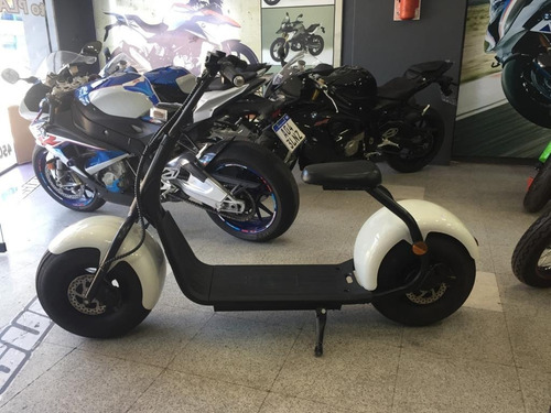 Scooter Electrico Cronos 1000w Frenos A Disco Bansai Motos