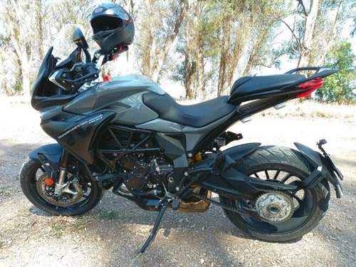 Imagen 3 de 6 de Mv Agusta Turismo Veloce 800