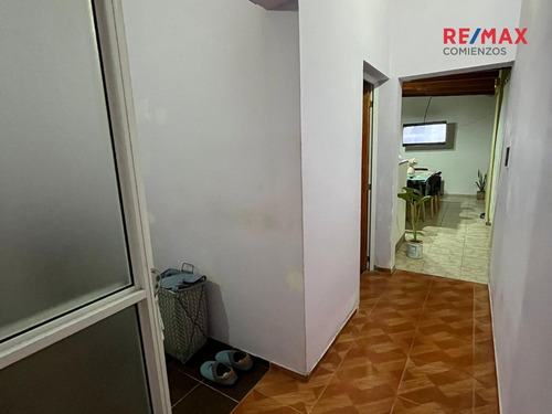 Casa En Venta Con Departamentos Jardin Del Sur