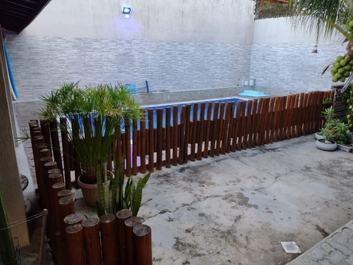Imagem 13 de 30 de Maravilhosa Casa De 4/4 Sendo Uma Suíte, Varanda E Piscina No Jardim Das Margaridas - Pc38a01 - 70444349