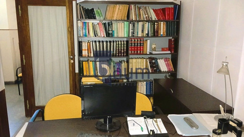 Local U Oficina 64 M2 Zona 9 Y 46