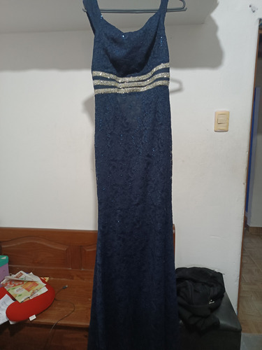 Vestido Corte Princesa Azul Brilloso 