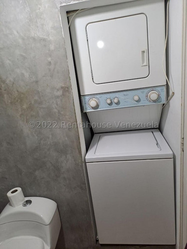 Imagen 19 de 19 de Apartamento En Venta - Los Palos Grandes 23-13485 - Ja 04242153335