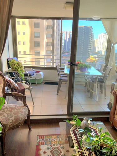 Departamento En Venta De 2 Dorm. En Concón