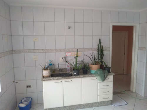 Imagem 7 de 15 de Casa Terrea No Bairro Jardim Em Santo Andre Com 03 Dormitorios - L-30594
