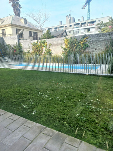 Departamento Amoblado, Excelente Ubicación De Providencia