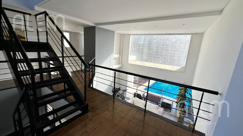 Casa En Venta En Malibu Canning