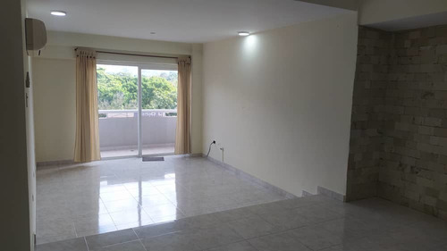 Imagen 6 de 14 de Apartamento En Venta Urb. Andrés Bello 0412-8887550