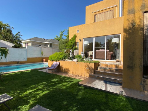Casa En La Florida Con Piscina