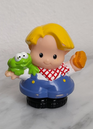 Little People Figura Niño Con Rana Fisher Price 6 Cm (Usado)