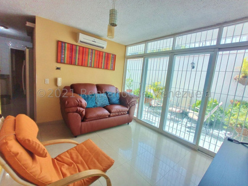 Imagen 4 de 15 de Townhouse En Venta La Morita I Maracay 22-16124 Df