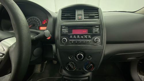 Nissan Versa 1.6 Advance