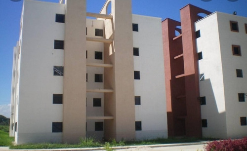 Imagen 2 de 11 de Apartamento En Venta Paraparal Resid Copoazu Adriana Atienzo 04144194178