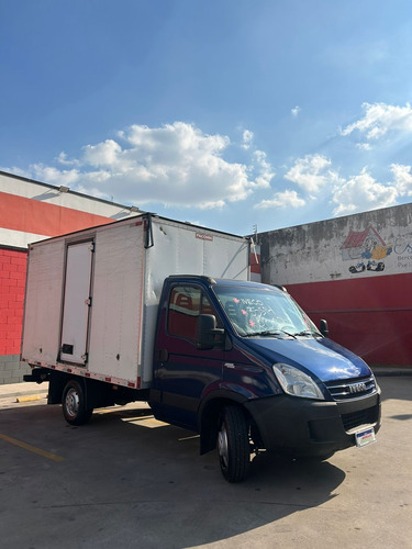 Iveco Daily Chasis 3.0 35S14 3750 Cab. Simples 2P