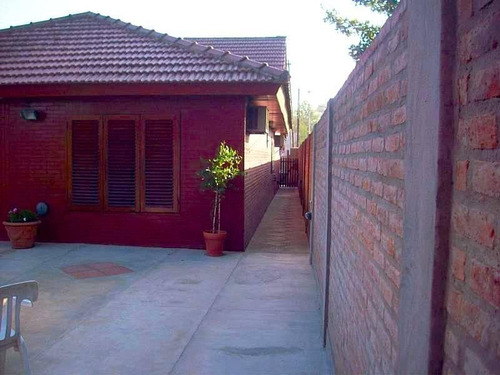 Casa En Venta, Jones 60, Marcos Paz Cód. 2061-