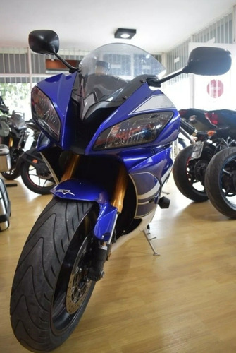 Yamaha R6