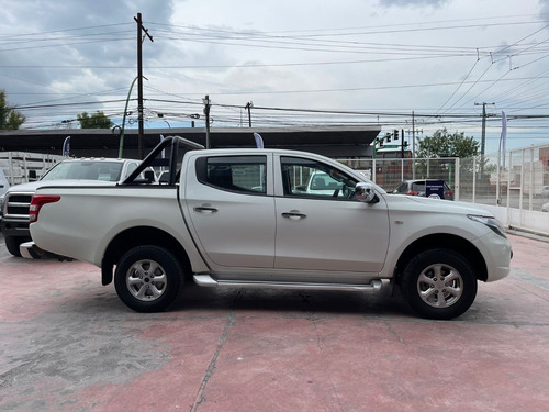 Imagen 3 de 8 de L200 2018