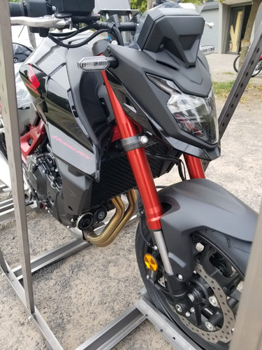 Honda Cb 750 Hornet - Domotos