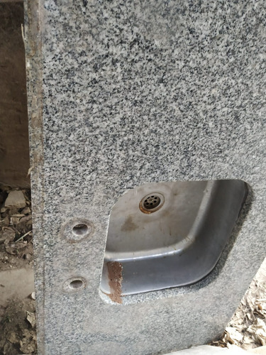 Mesada Cocina 1,60 X 0,60 C/ Pileta Incluida Gris (Usado)