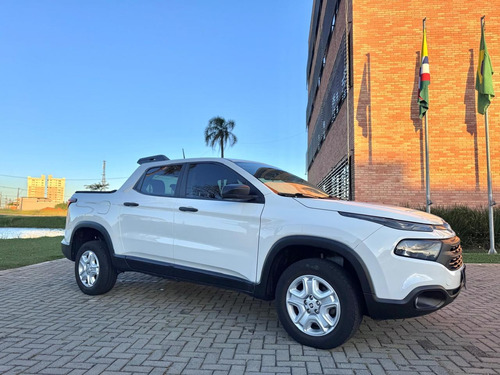 Fiat Toro 1.8 Endurance 16v Flex 4x2 Aut. 4p