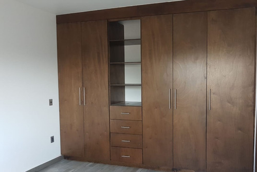 Imagen 8 de 13 de Residencia En Fraccionamiento Exclusivo, Hermosa Casa Club.