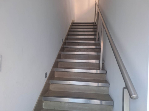Venta Oficina Moderna Quilmes Centro