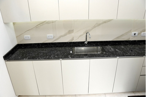 Casa 3 Amb Reciclada Con Terraza Y Quincho-permuta