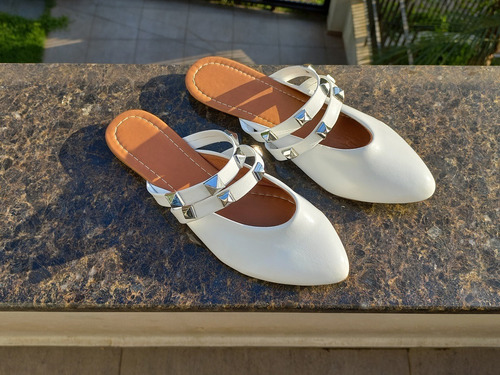Imagem 4 de 4 de Mule Sapatilha Feminina Sapato Bico Fino Rasteirinha Spikes