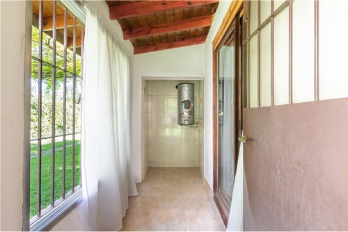 Imagen 15 de 28 de Hermosa Casa Quinta Con Pileta + 2da Casa Al Fondo
