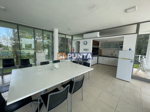 Imagen 29 de 30 de Excelente Apartamento Semi Piso En Venta!!