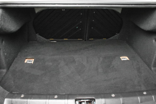 Peugeot 207 1.6 Sedan Xt Premium