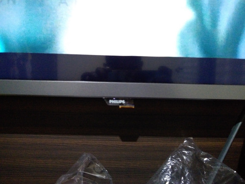 Televisão 71 Polegadas Usada