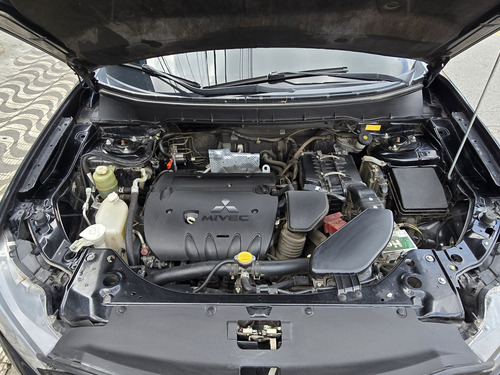 Mitsubishi Outlander 2.0 5p