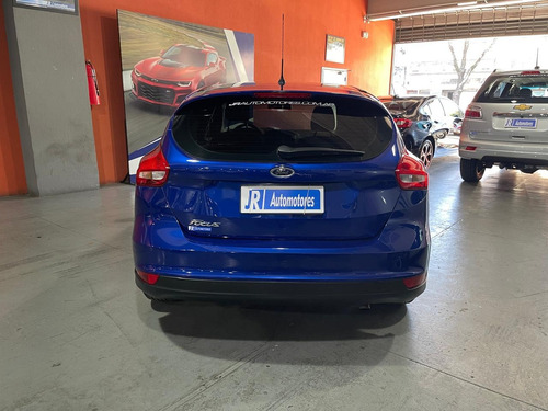 Ford Focus III 1.6 Sedan S