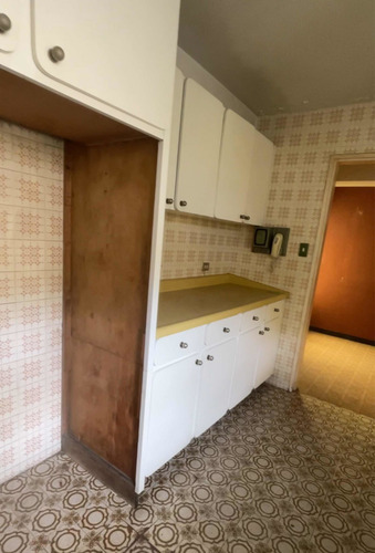 Imagen 1 de 12 de Apartamento Excelente Ubicación Para Remodelar