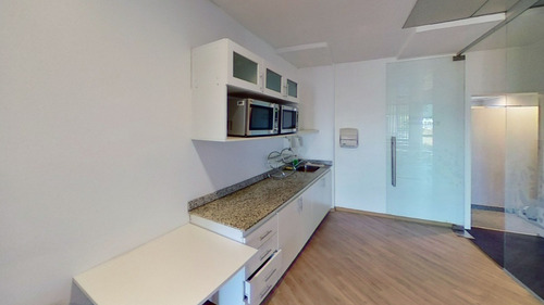 Imagen 2 de 10 de Oficina En Alquiler | Güemes 676 | 560 M² En 1 Piso Amoblado