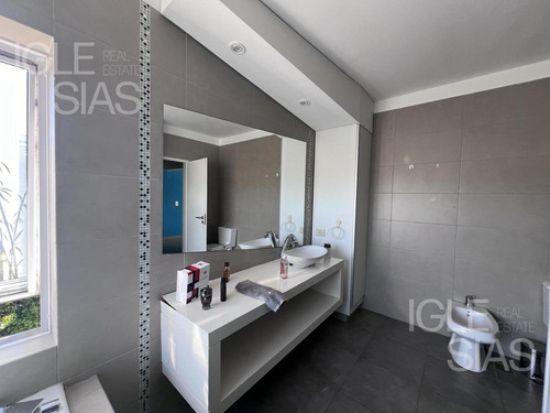 Casa En Venta Lote Interno 3 Dormitorios Barrio Santa Teresa, Villanueva