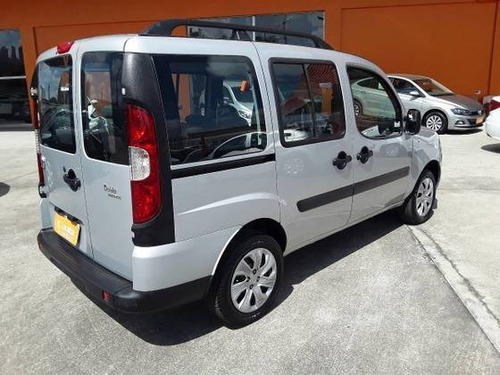 Imagem 7 de 9 de Fiat Doblò 1.8 Mpi Essence 7l 16v Flex 4p Manual
