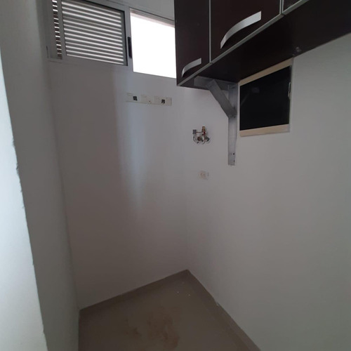 Imagen 14 de 25 de Venta O Arriendo De Apartamento En Manga.