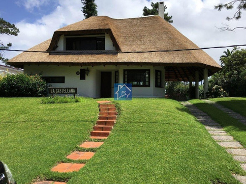 Casa En Punta Del Este, Mansa- Ref: 1480