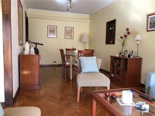 Imagen 5 de 26 de Venta. Departamento. Recoleta. Cuatro 4 Ambientes