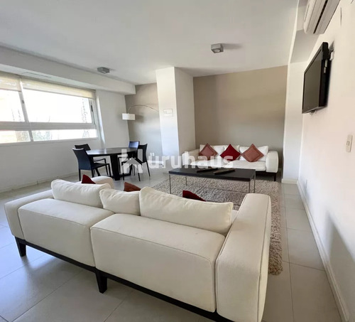 Apartamento A La Venta 3 Dormitorios Y 2 Cocheras - Punta Del Este