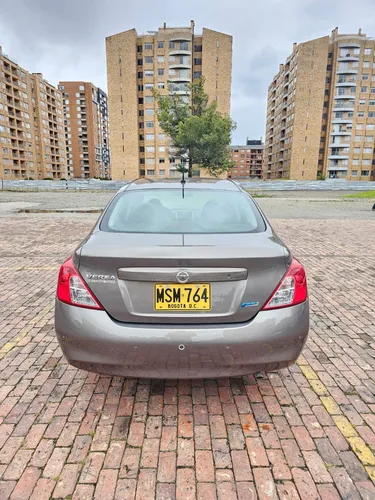 Nissan Versa 1.6 Advance