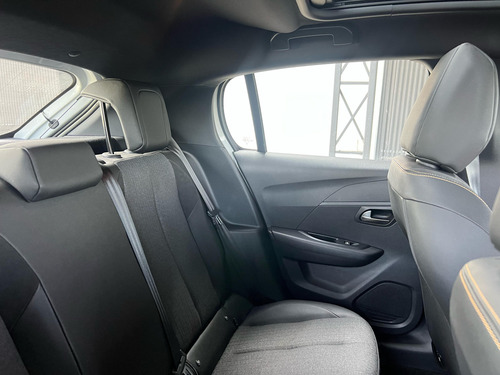 Peugeot 208 1.6 Road Trip