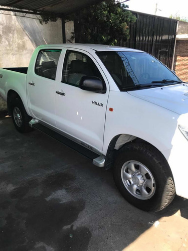 Toyota Hilux Dx Pack 2.5 4x2 C/d Titular